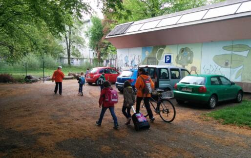 Pot v šolo je priložnost za vsakodnevno gibanje